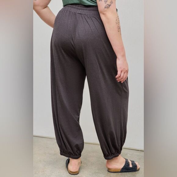 NWT!! SOLID KNOTTED JERSEY TROUSERS CURVE & PLUS From Cider, Comfy AND Sleek - Picture 6 of 15